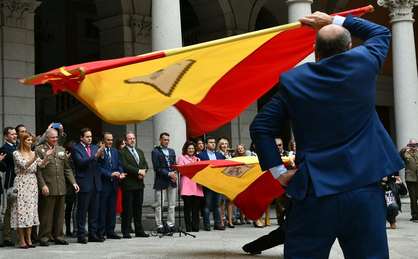 Quismondo trae a Toledo su tradicional baile de la Bandera del Tinaní