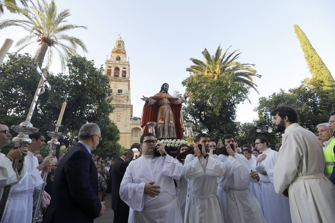 La apertura del Año Jubilar del Sagrado Corazón de Jesús en Córdoba, en imágenes