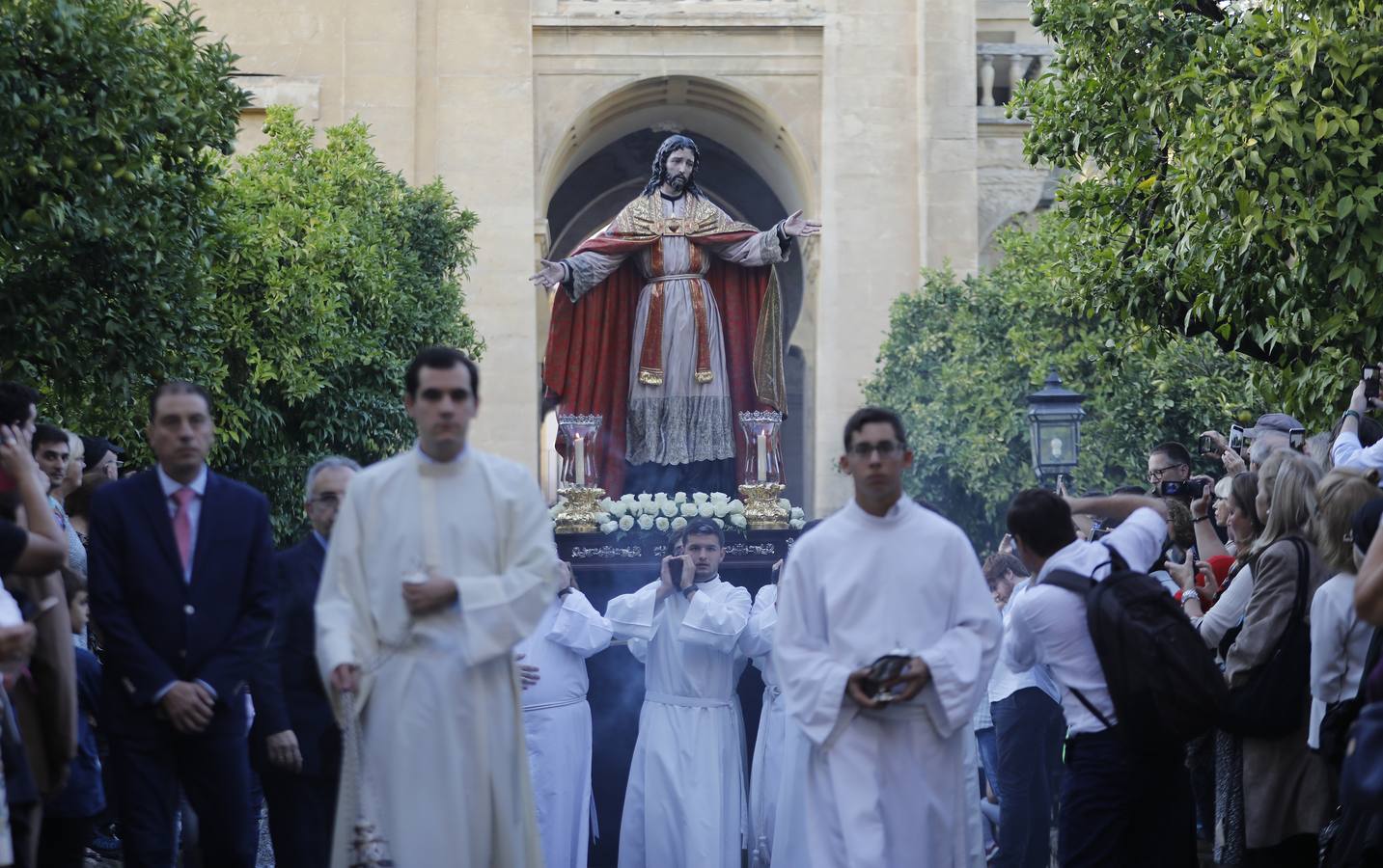 La apertura del Año Jubilar del Sagrado Corazón de Jesús en Córdoba, en imágenes