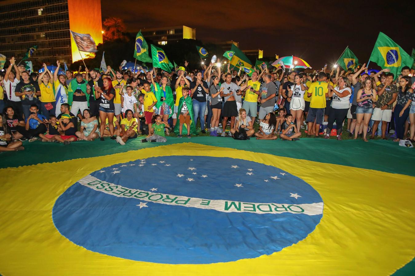 En imágenes: La celebración de la victoria electoral de Jail Bolsonaro en Brasil