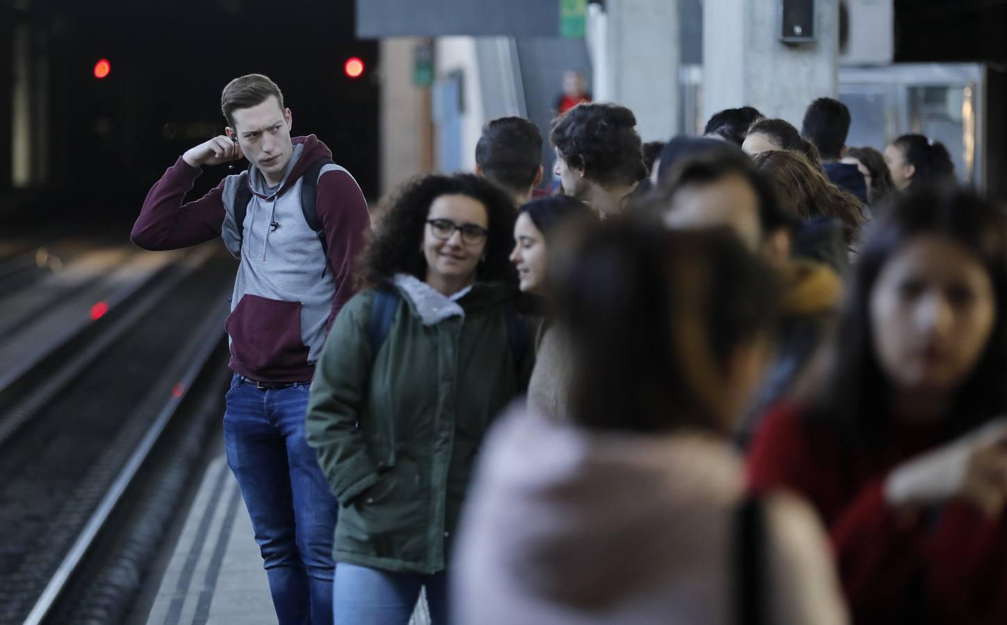 El primer día del Cercanías de Córdoba, en imágenes