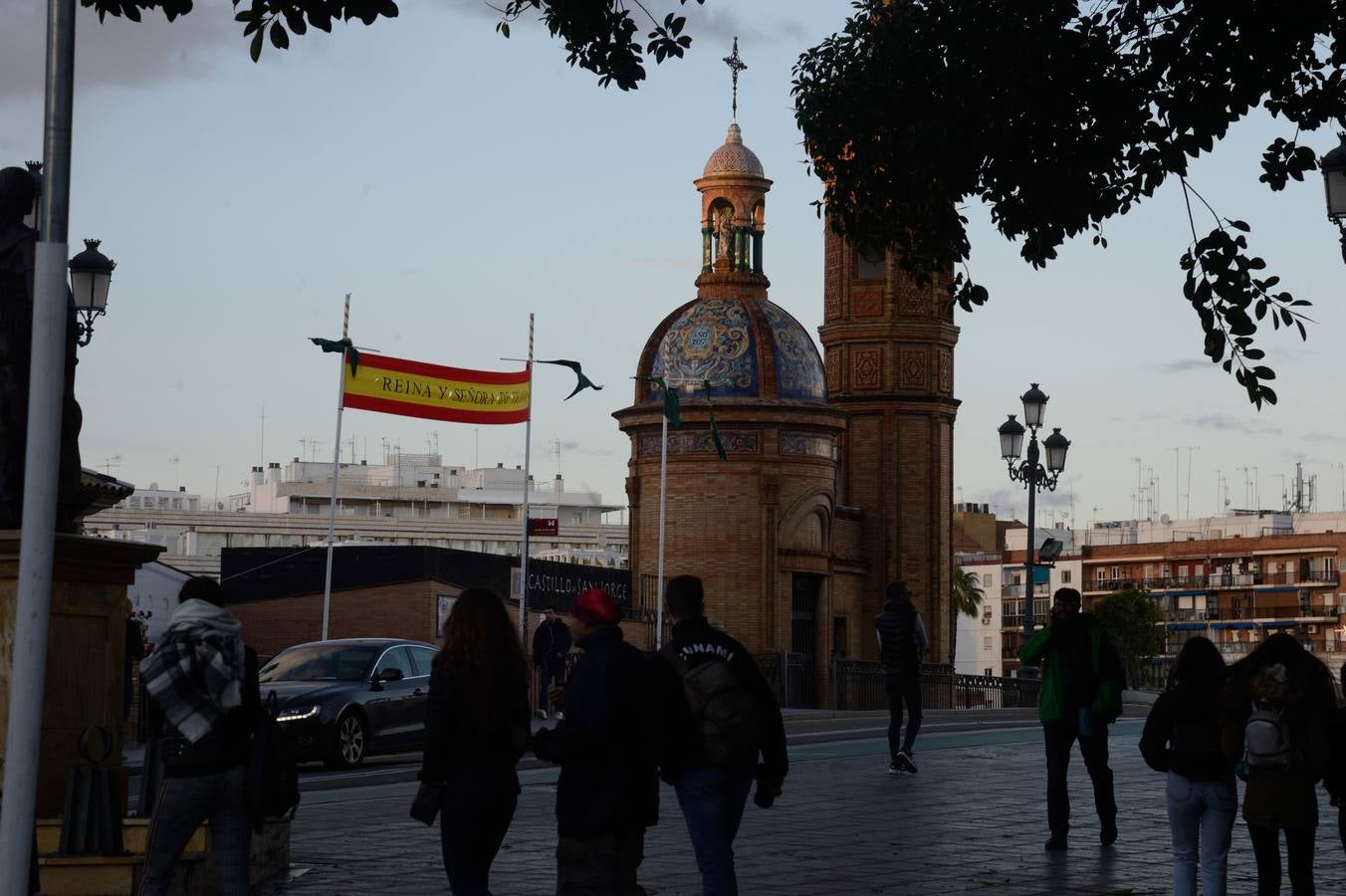 Galería de las calles adornadas para la Esperanza de Triana