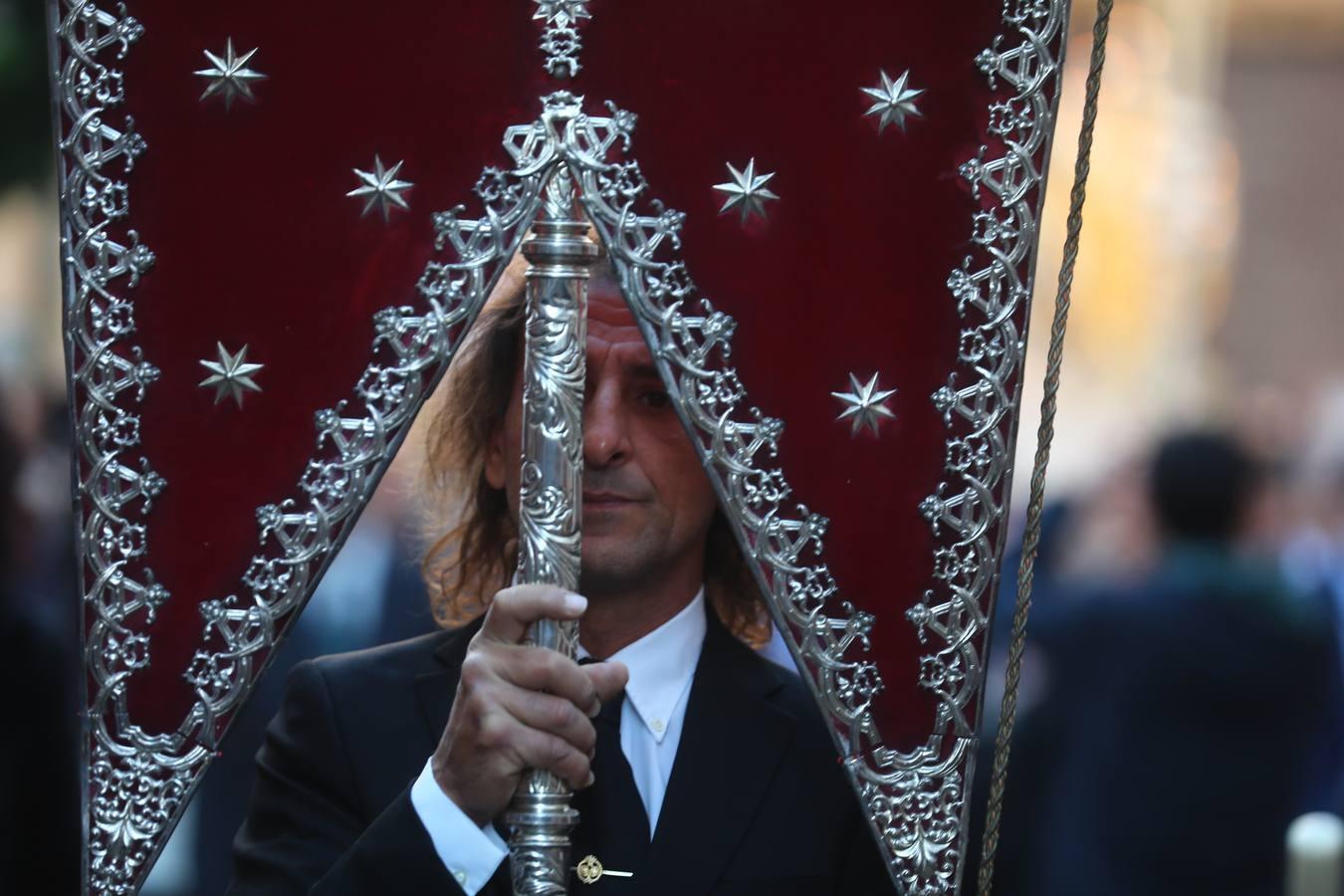 FOTOS: Así ha procesionado la Virgen de La Palma