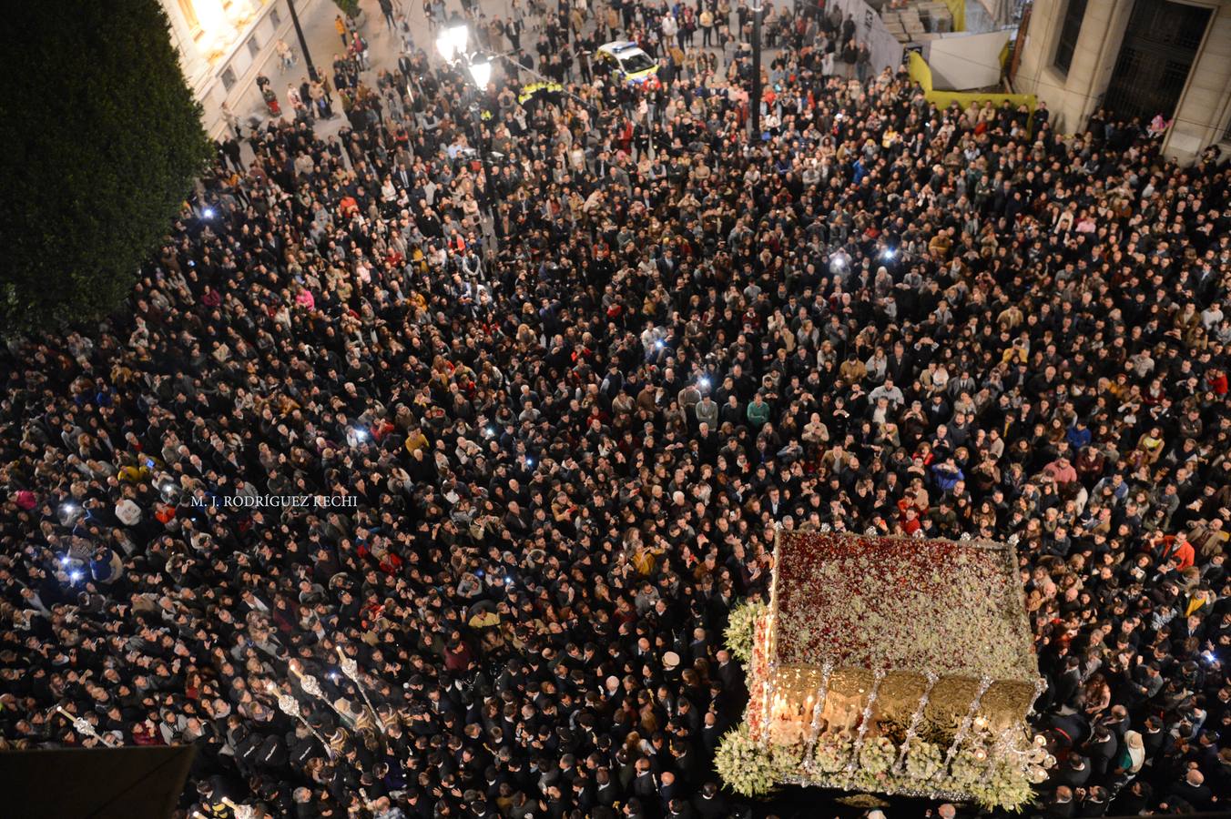 Galería de detalles de la procesión a la Catedral de la Esperan de Triana