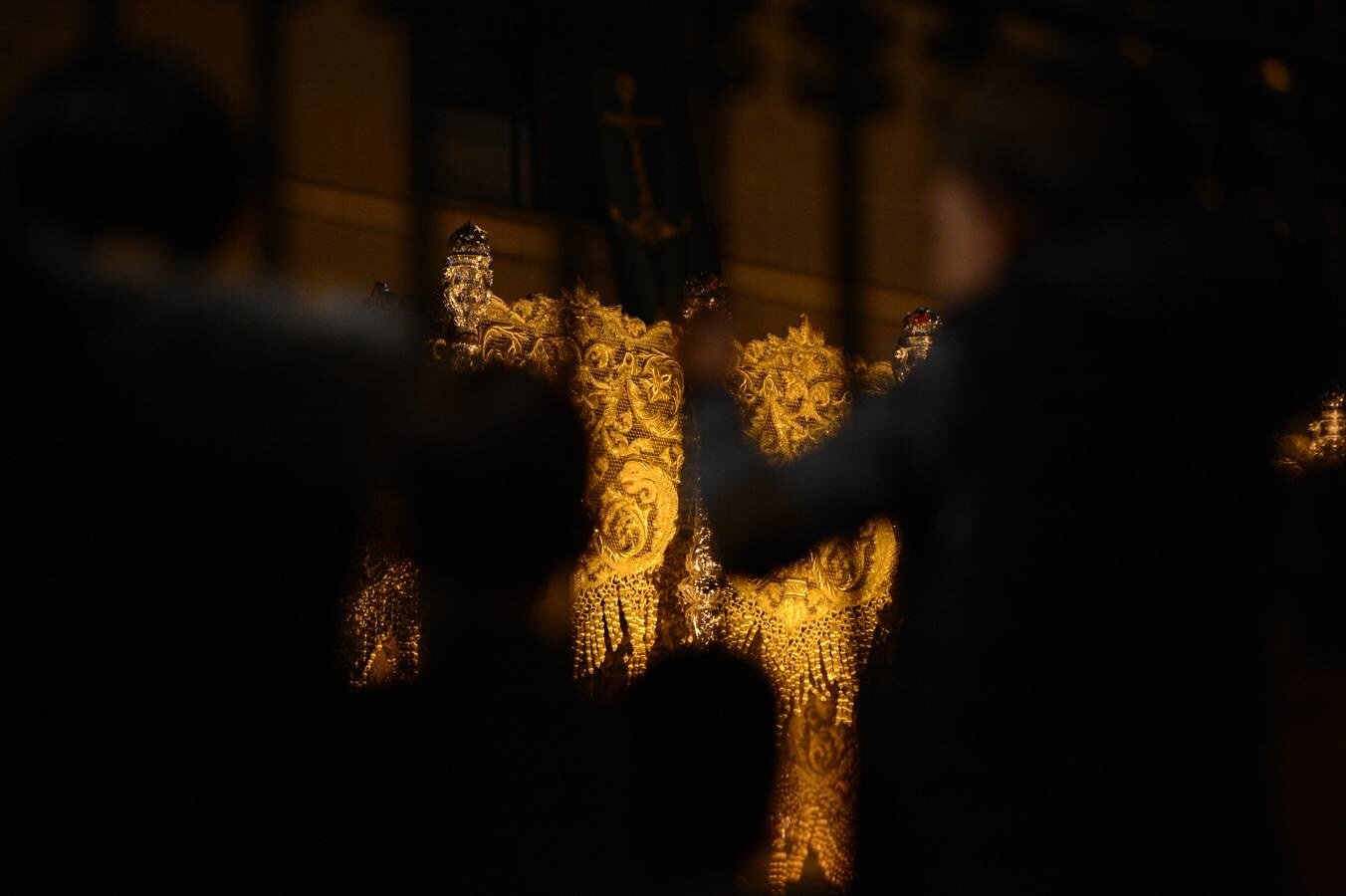 Galería de detalles de la procesión a la Catedral de la Esperan de Triana