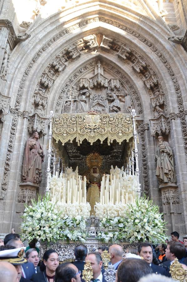 Galería de la salida extraordinaria de la Esperanza de Triana