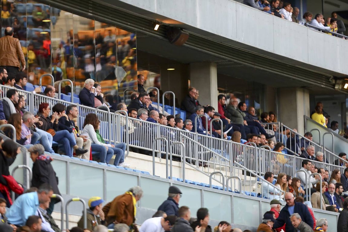 Búscate en Carranza en el partido Cádiz C.F. - Reus