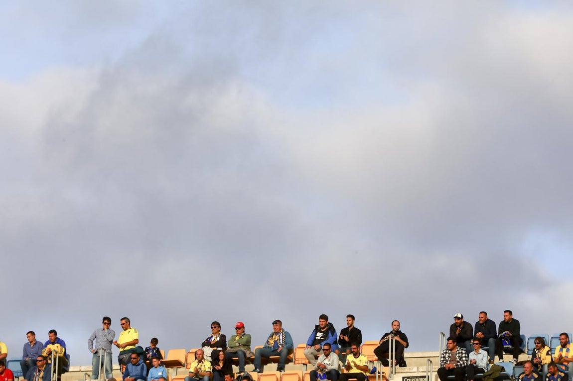 El partido en imágenes: Cádiz CF-Reus (2-0)