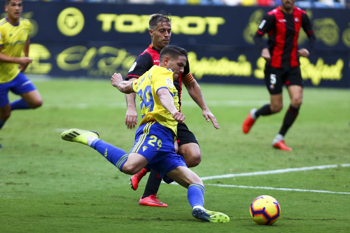 El partido en imágenes: Cádiz CF-Reus (2-0)