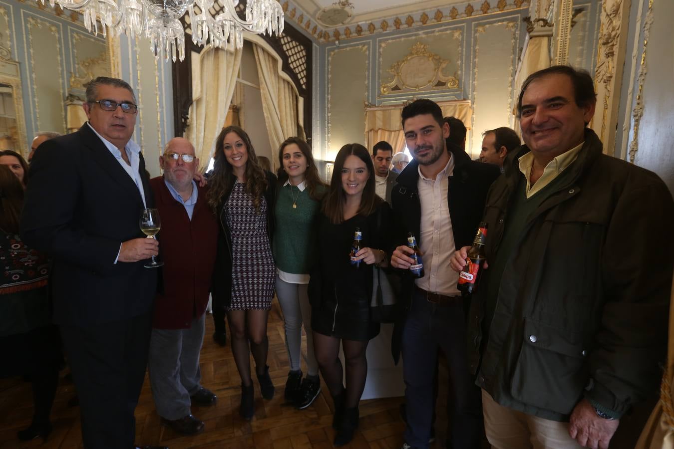 José Antonio López, Manuel Ahumada, Sheila Azogue, Isabel Reinaldo, Paula Fernández, Rubén González y Antonio Muñoz. 