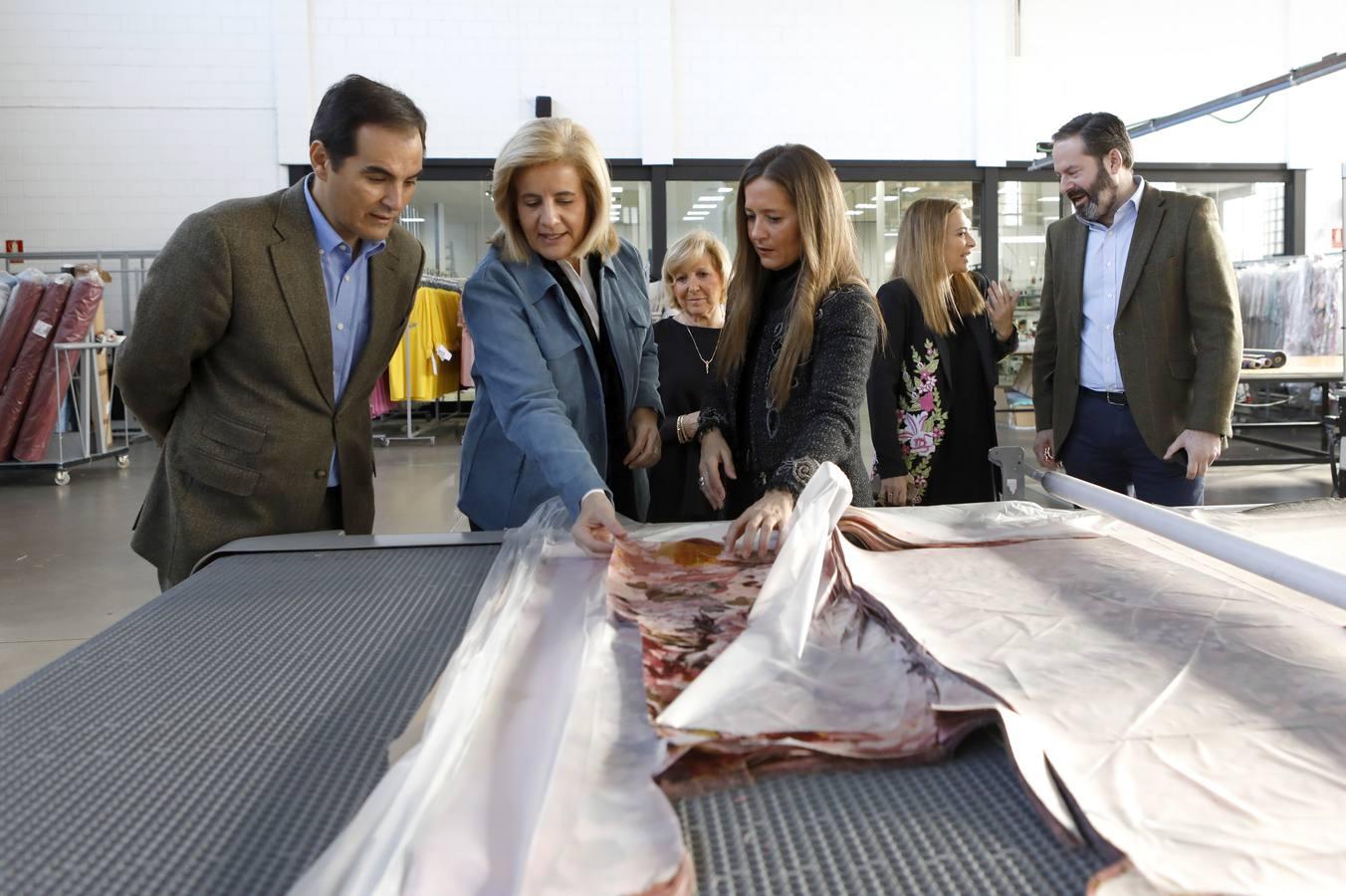 La visita de la exministra Fátima Bañez a Córdoba, en imágenes