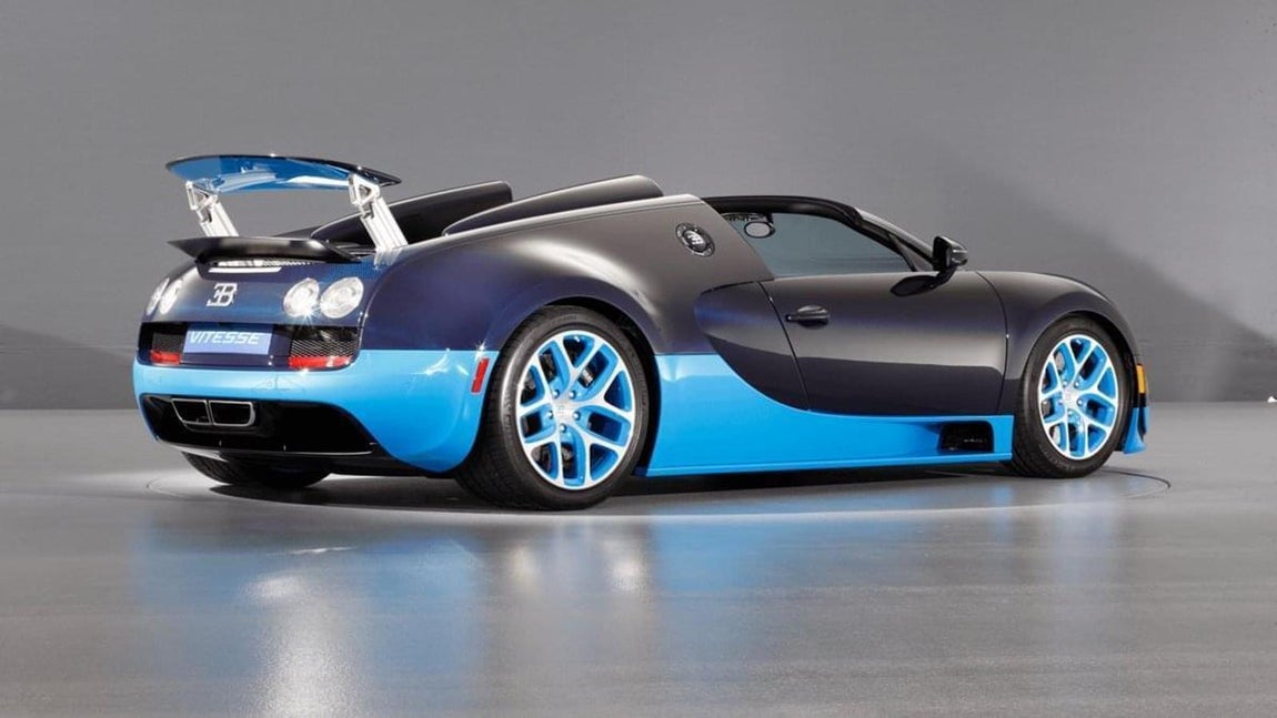 Bugatti Veyron Grand Sport Vitesse. Con ellos, es capaz de ponerse de 0 a 100 km/h en 2,6 segundos.