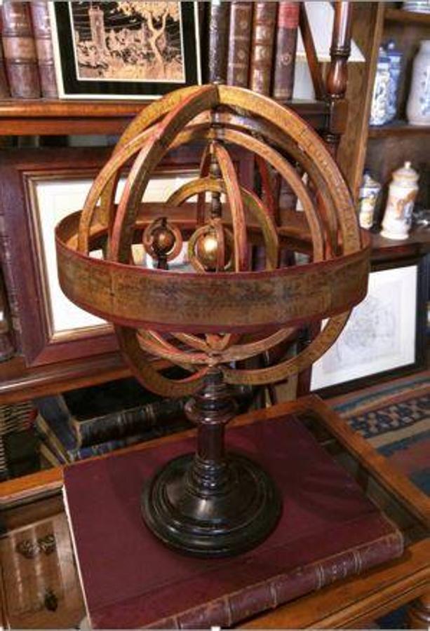 14.. Esfera armilar de principios siglo XIX.