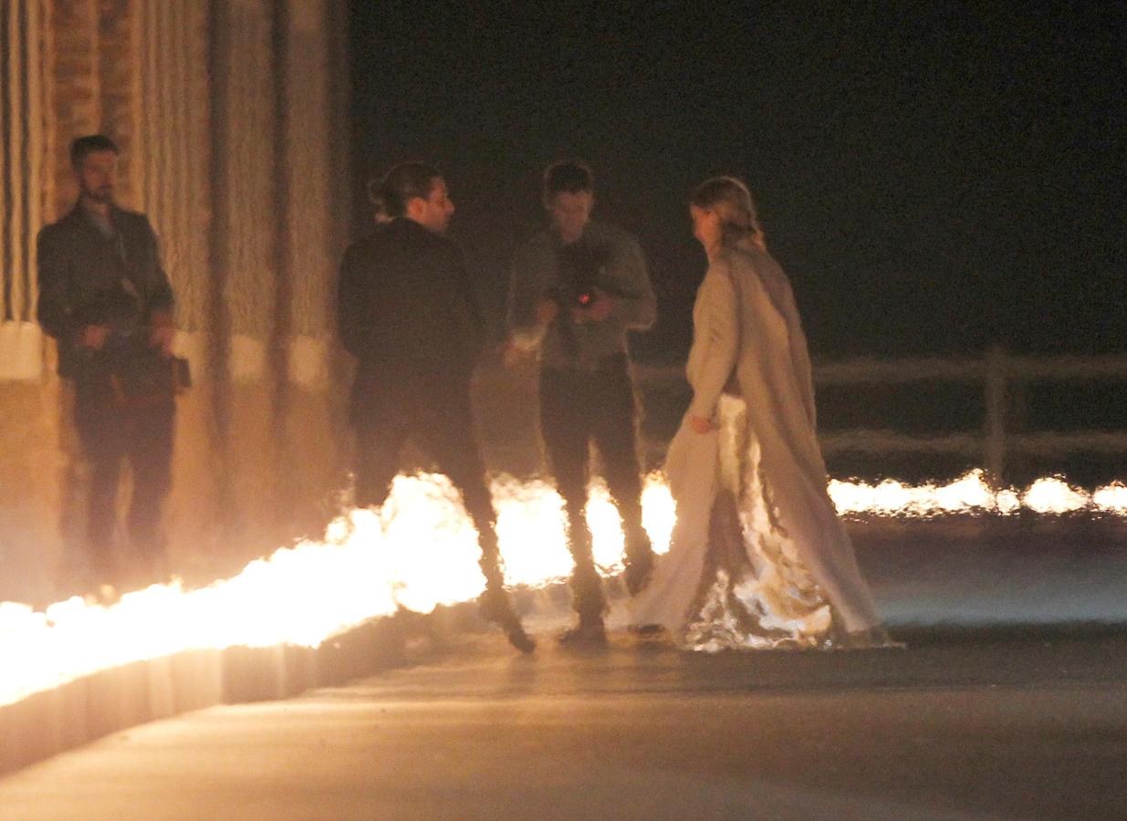 Los novios entrando en el recinto. 