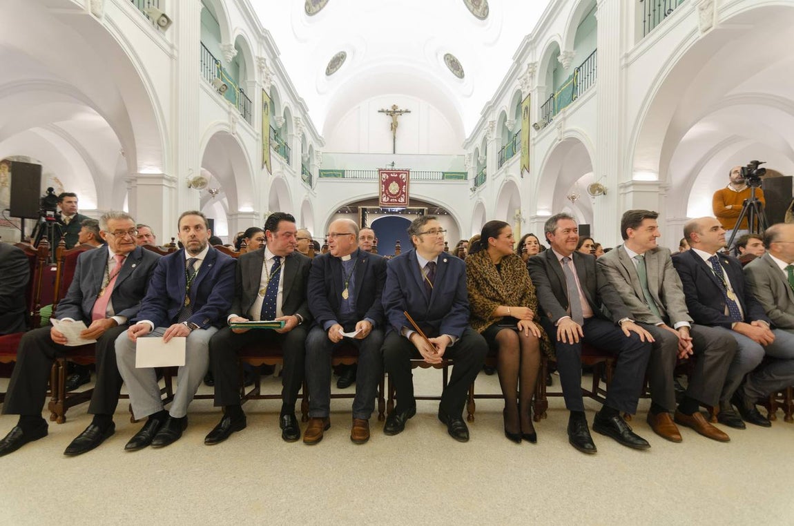 Sentimientos a flor de piel en el Centerario de la Coronación