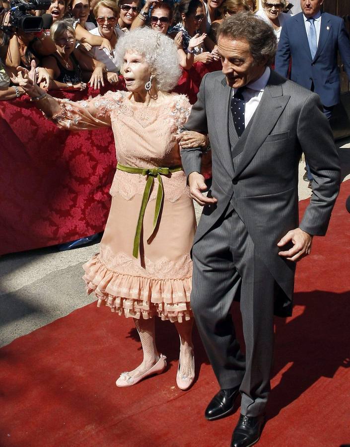 Con su marido Alfonso Diez, el día de su boda en Sevilla. 