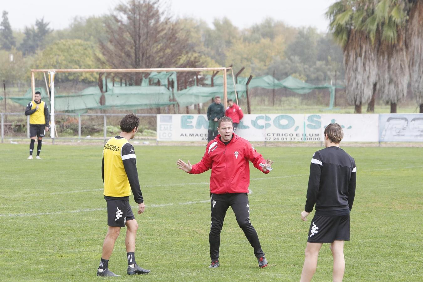 El primer día de Curro Torres en el Córdoba CF, en imágenes