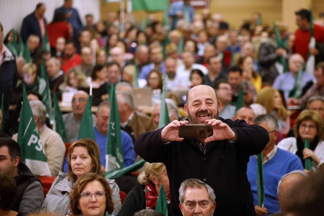 El acto de campaña de Susana Díaz en Córdoba, en imágenes