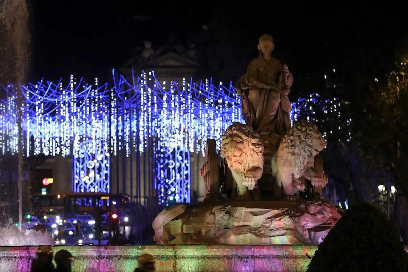 Madrid estrena sus luces de Navidad, en imágenes