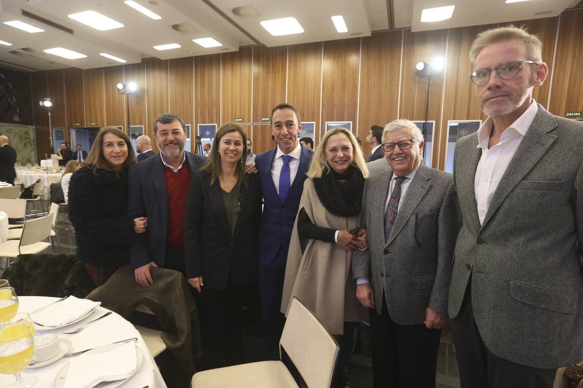 Inmaculada Olivero, Alfonso Candón, María Teresa Ruiz-Sillero, José Manuel Cossi, Felicidad Rodríguez, Ernesto Marín y Daniel Nieto. 