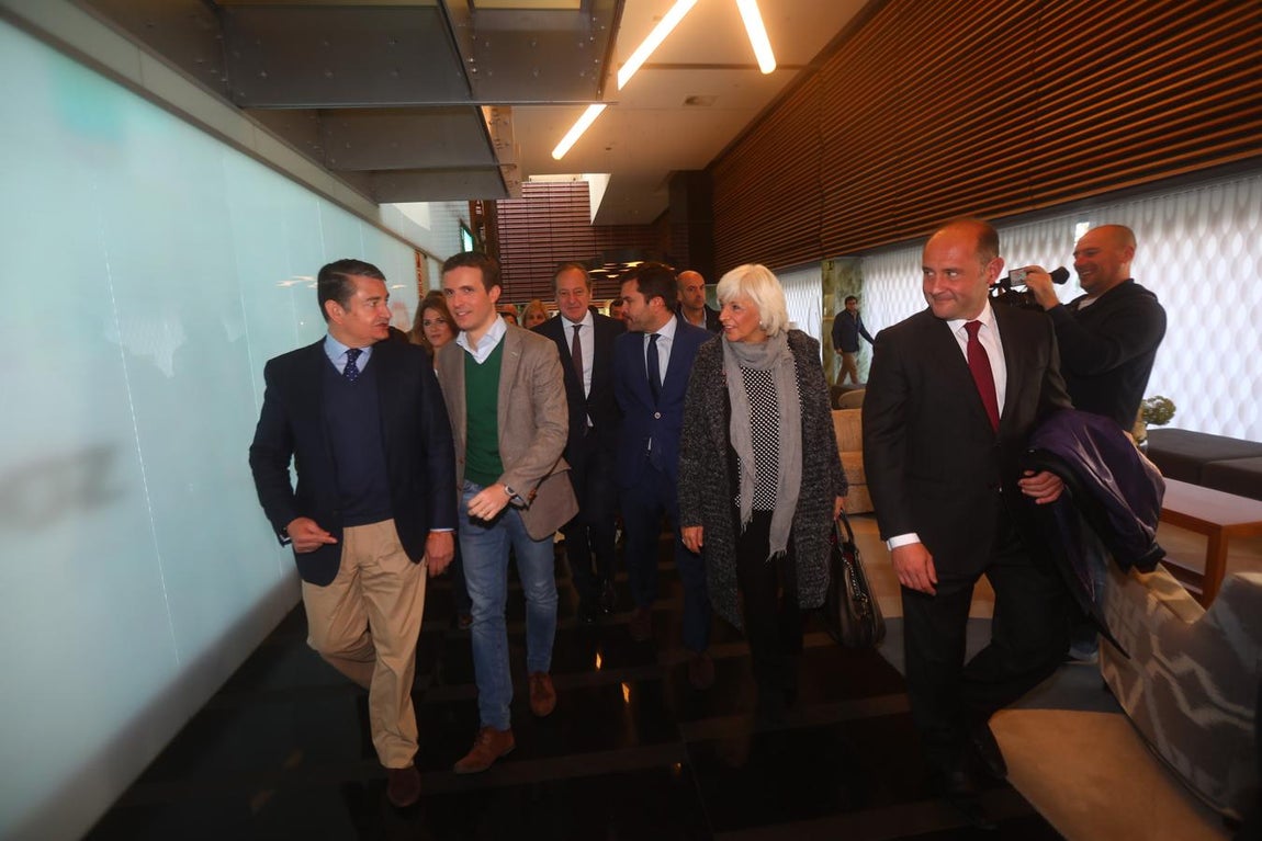 El presidente del Partido Popular Pablo Casado interviene en los Foros de La Voz de Cádiz