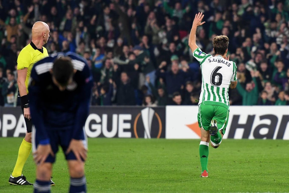 Las mejores imágenes del Betis - Olympiacos