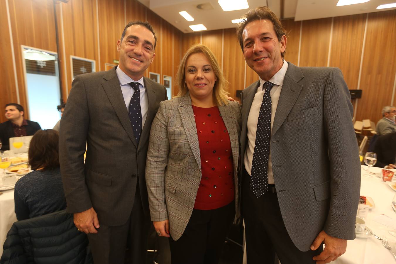 Alfonso Abad, Almudena Camacho y Juan Luis Domínguez. 