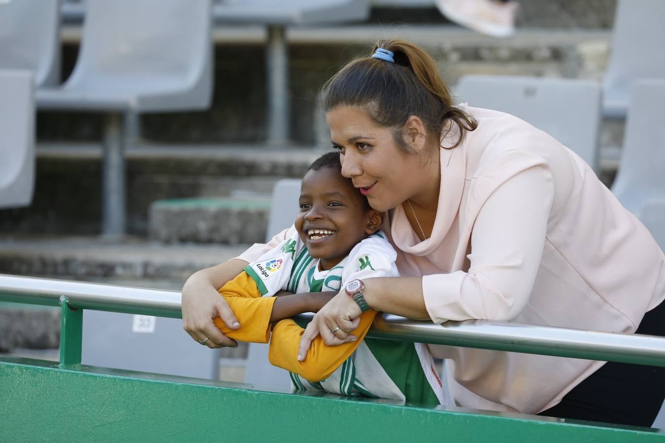 La grada del Córdoba-Elche, en imágenes