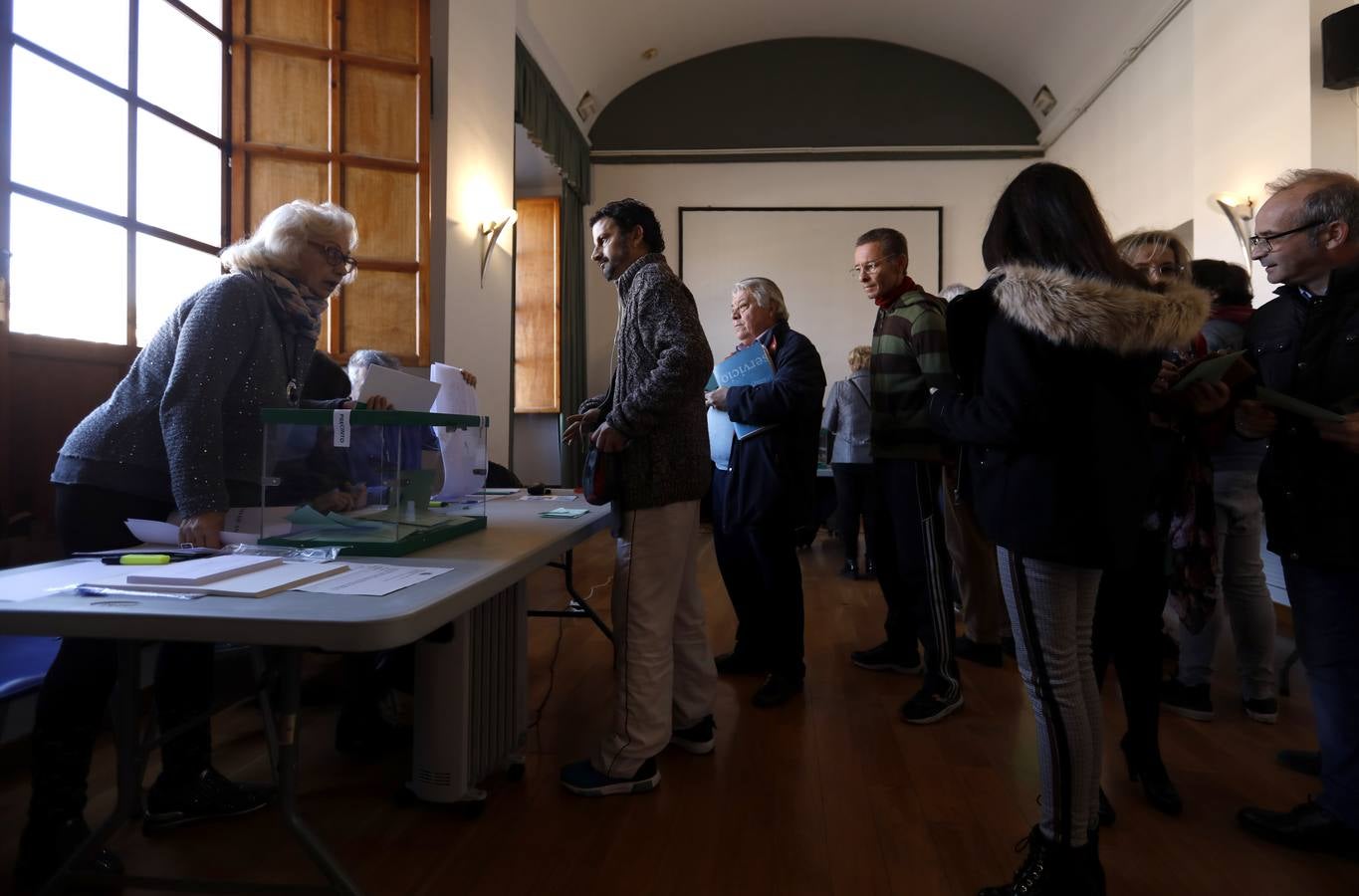 En imágenes, así vota Córdoba