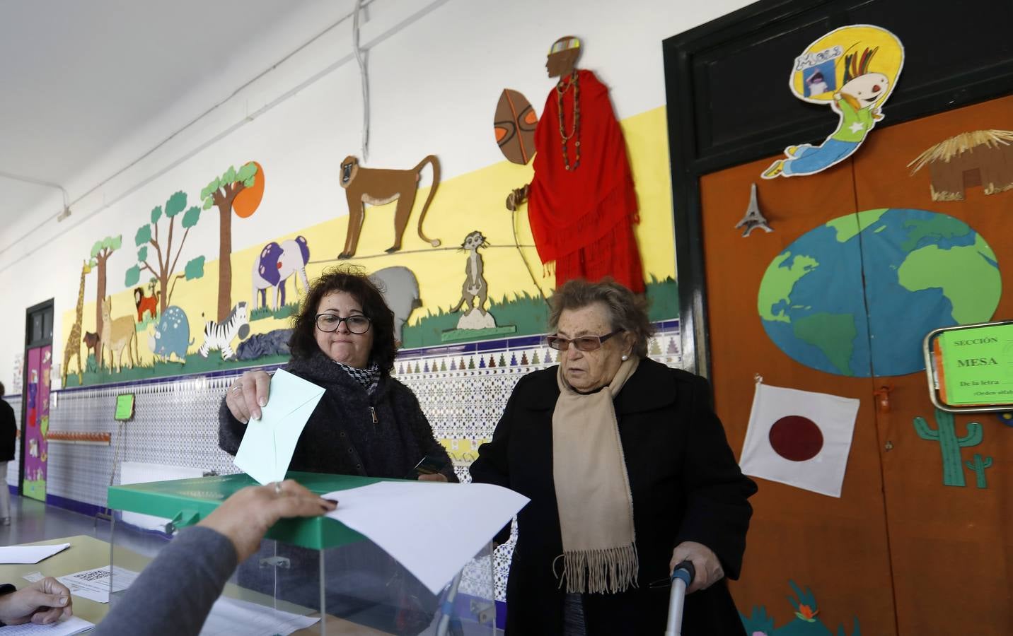 En imágenes, así vota Córdoba