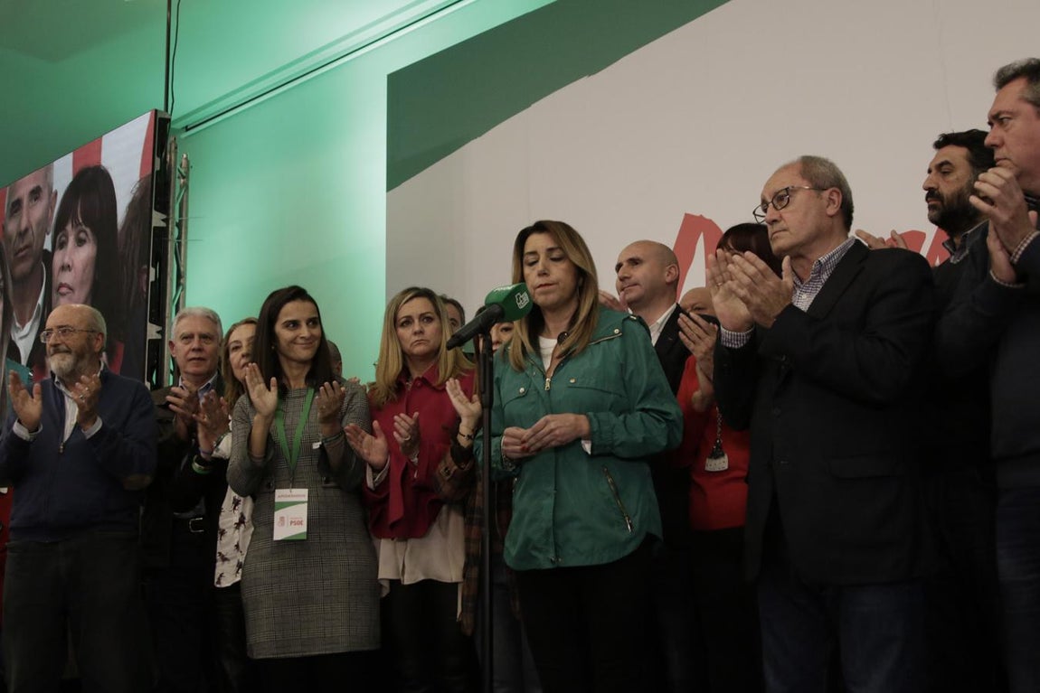 En imágenes, la tristeza del PSOE tras su peor resultado en unas elecciones en Andalucía