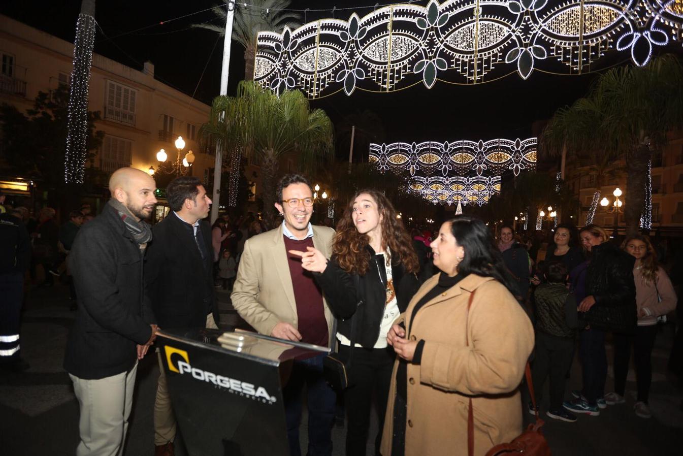 En imágenes: Cádiz enciende su alumbrado navideño