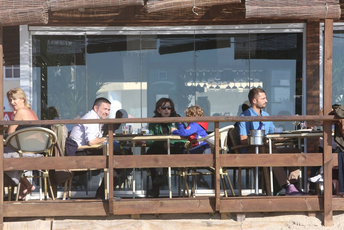 Espléndido primer día del puente de diciembre en Cádiz