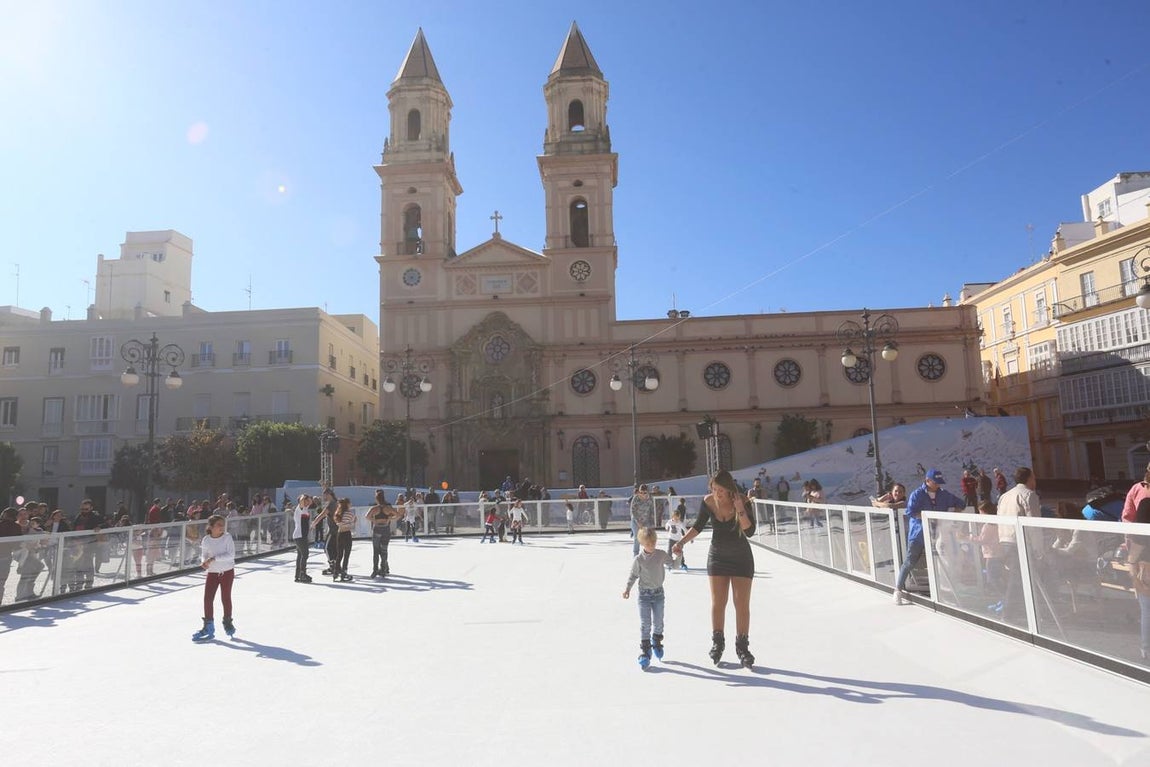 Espléndido primer día del puente de diciembre en Cádiz