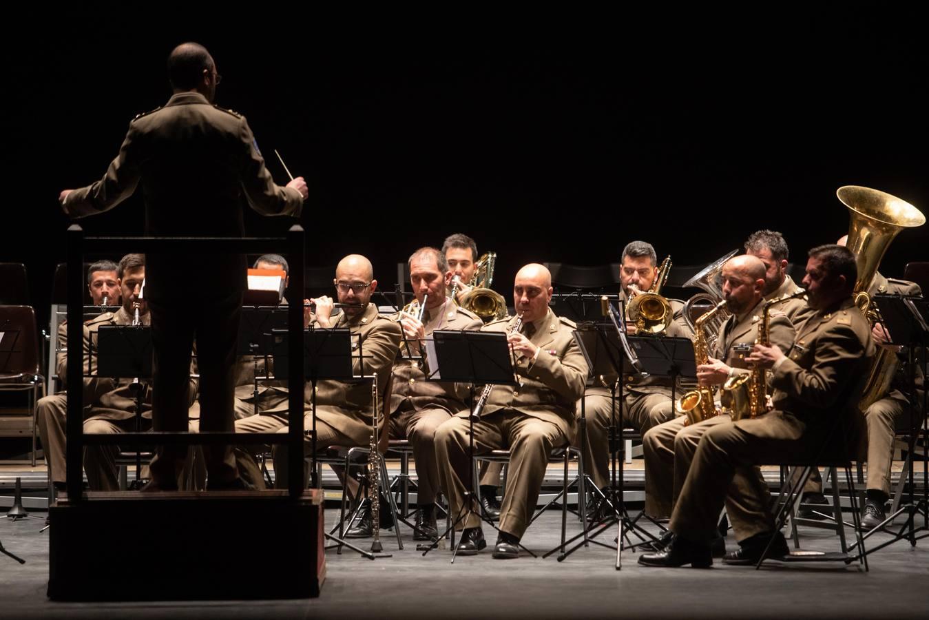 El concierto de la Inmaculada de la BRI X de Córdoba, en imágenes