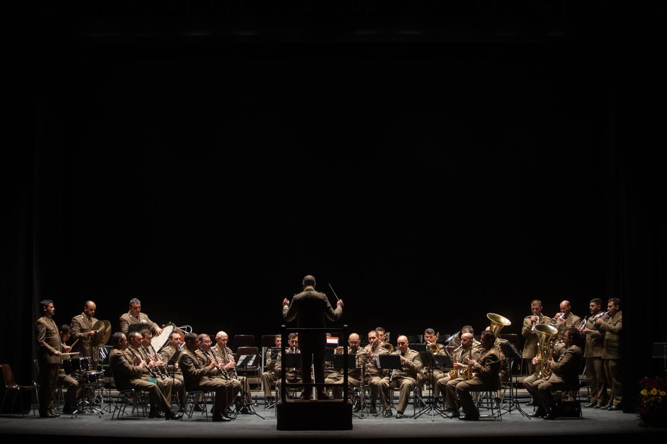 El concierto de la Inmaculada de la BRI X de Córdoba, en imágenes