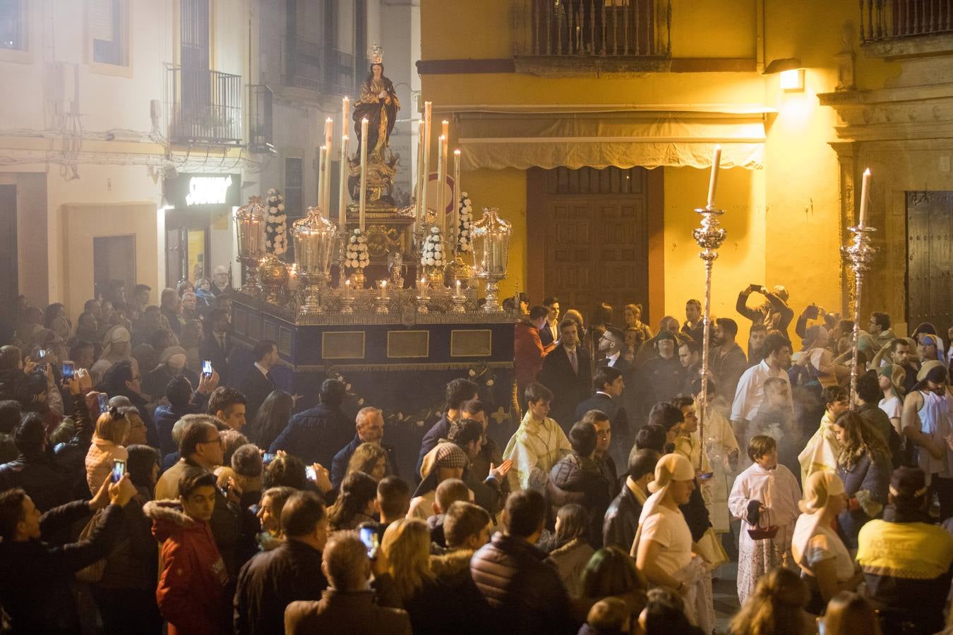 La procesión de la Virgen de la Inmaculada de Córdoba, en imágenes