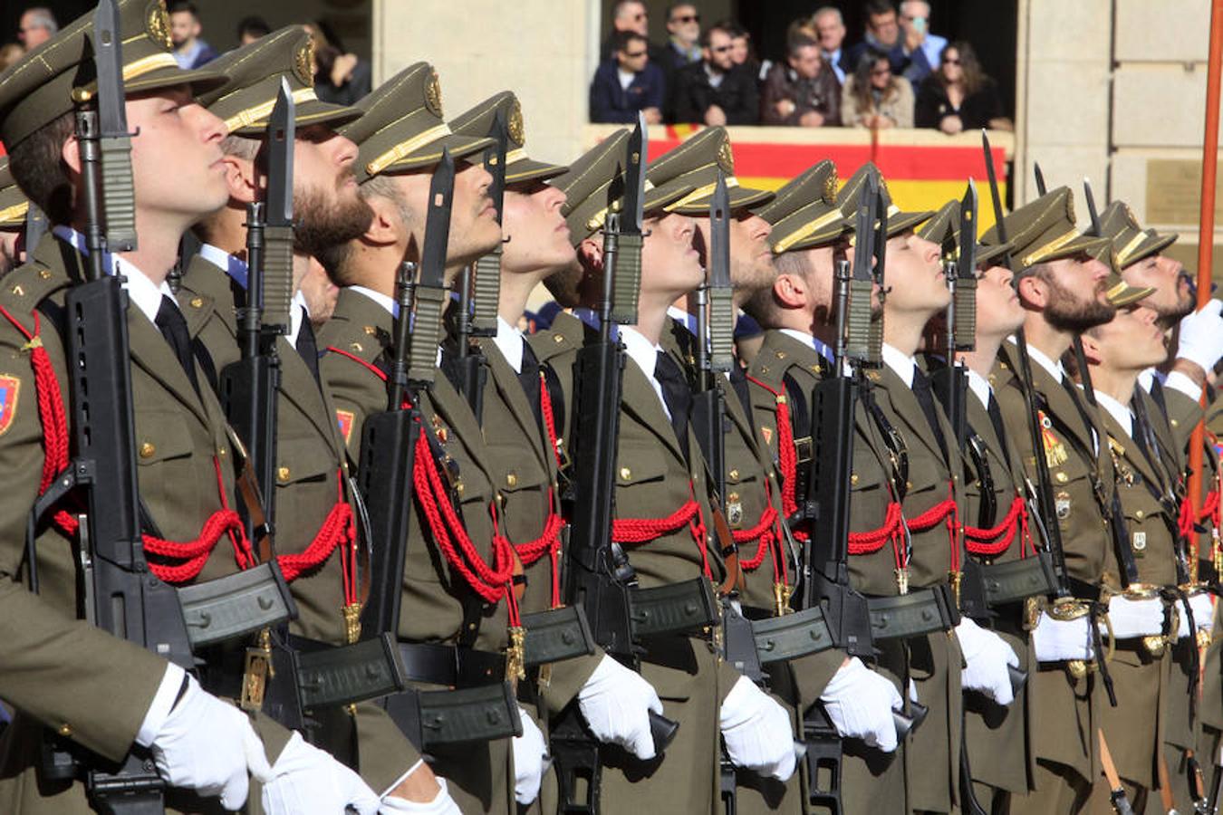 La Academia de Infantería de Toledo se viste de gala