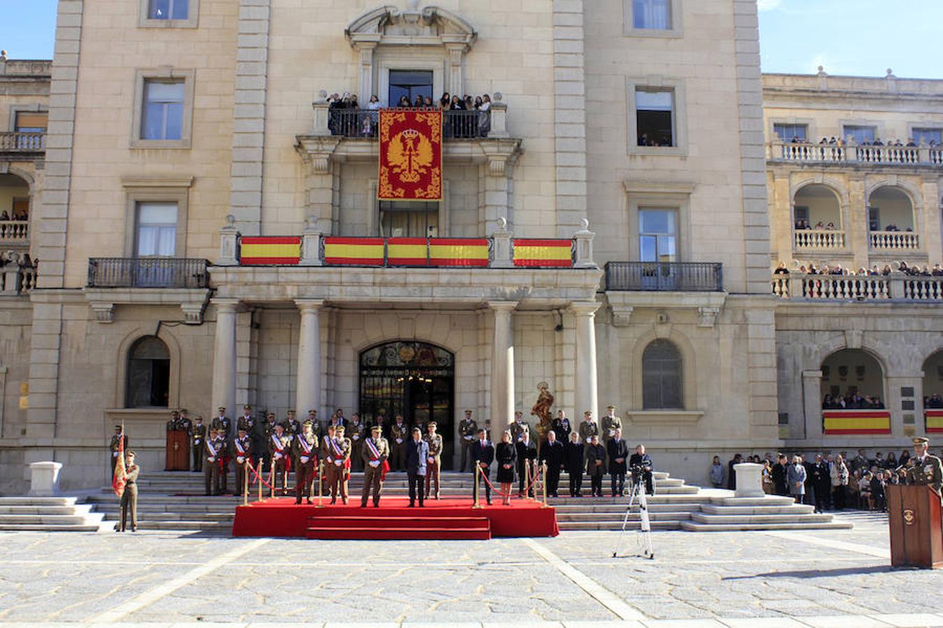 La Academia de Infantería de Toledo se viste de gala