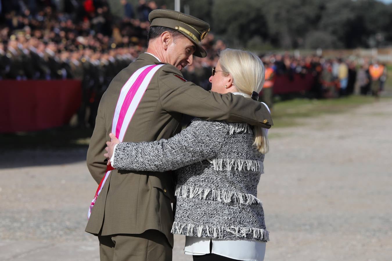 El desfile de la BRI X por el día de la Inmaculada, en imágenes