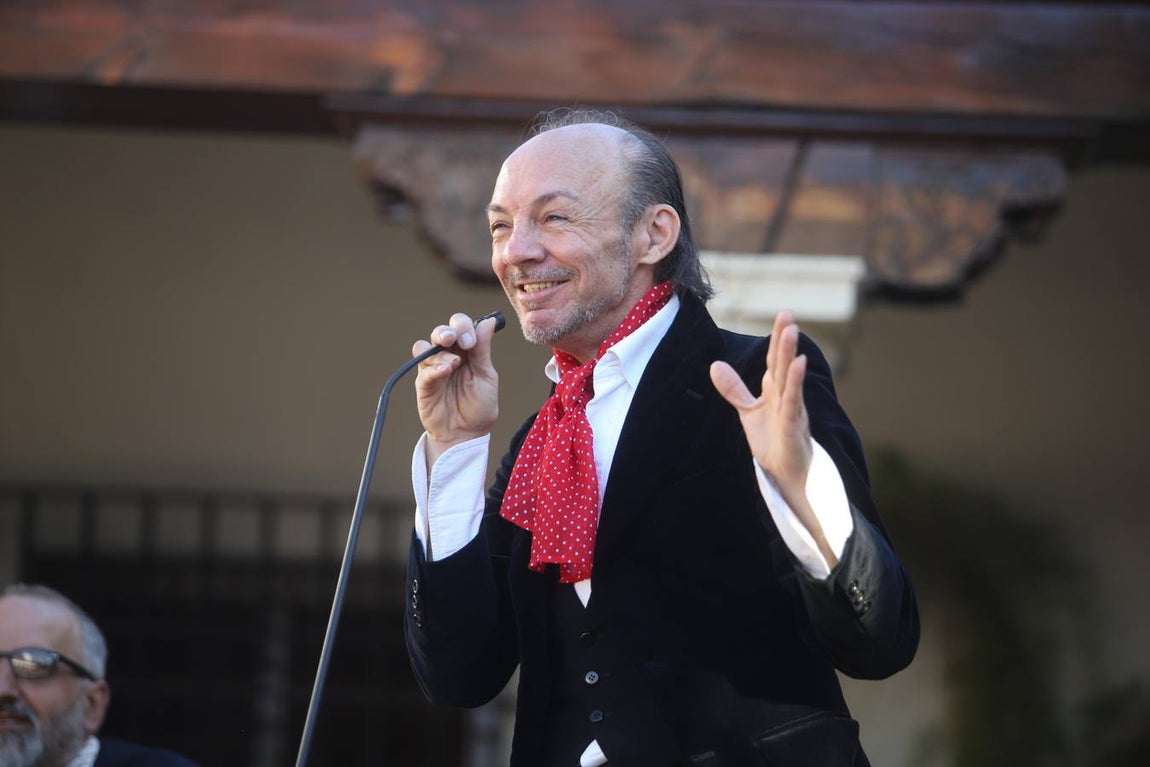 La zambomba flamenca empieza a sonar en Córdoba, en imágenes