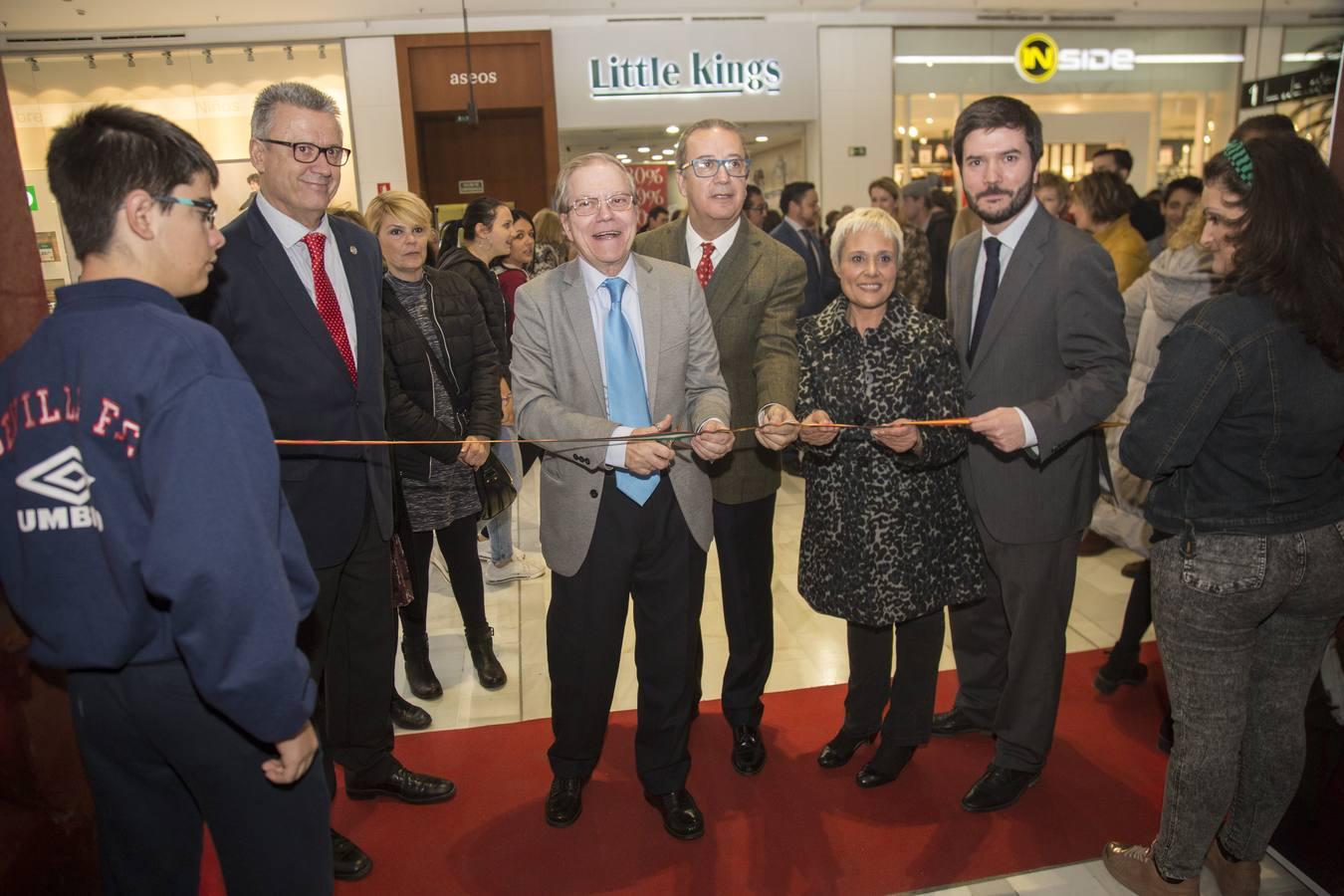 El colegio San Pelayo inaugura un belén muy «especial»