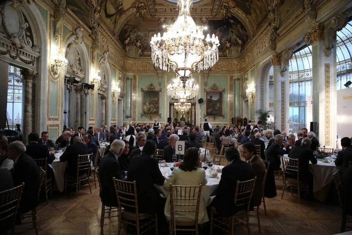 Imagen del salón del Casino de Madrid donde se ha realizado este Foro ABC protagonizado por Josep Borrell. 