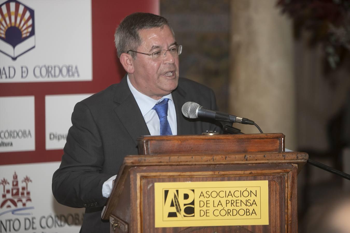 La entrega del premio Córdoba de Periodismo a José Antonio Luque, en imágenes