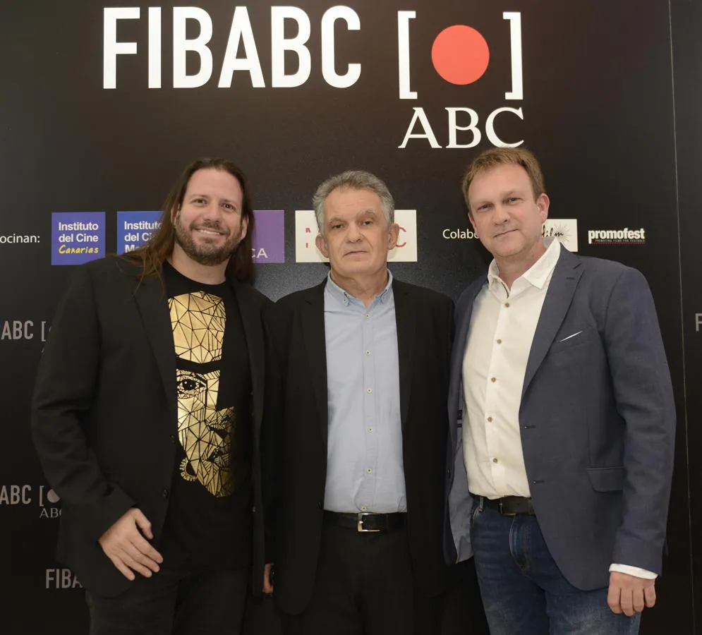 Patrocinadores FIBABC. Esteban Roel (Instituto del Cine Madrid) y Javier Oliver (IronicaTea), patrocinadores de esta edición FIBABC
