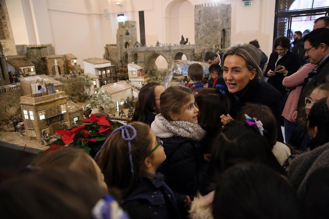 Toledo se inunda de belenes