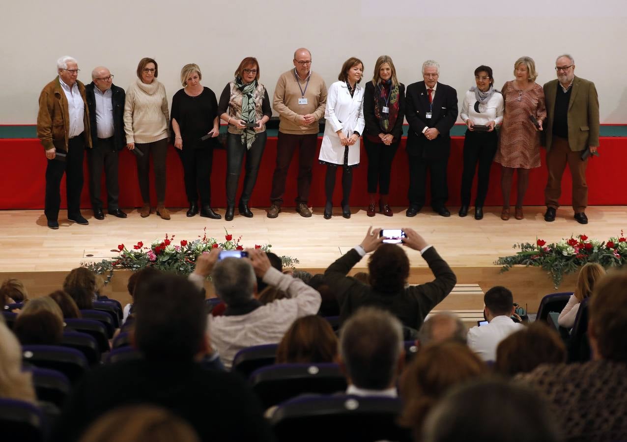 La despedida a más de 200 jubilados del Hospital Reina Sofía, en imágenes