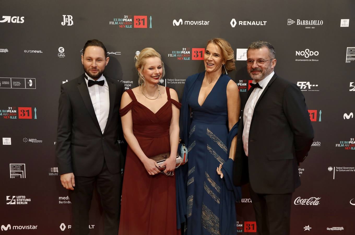 Fotogalería: Todos los rostros conocidos que acudieron a los Premios de la Academia de Cine Europeo en Sevilla (I)