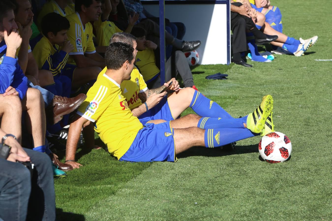 (FOTOS) El partido de fútbol de los Reyes Magos en imágenes