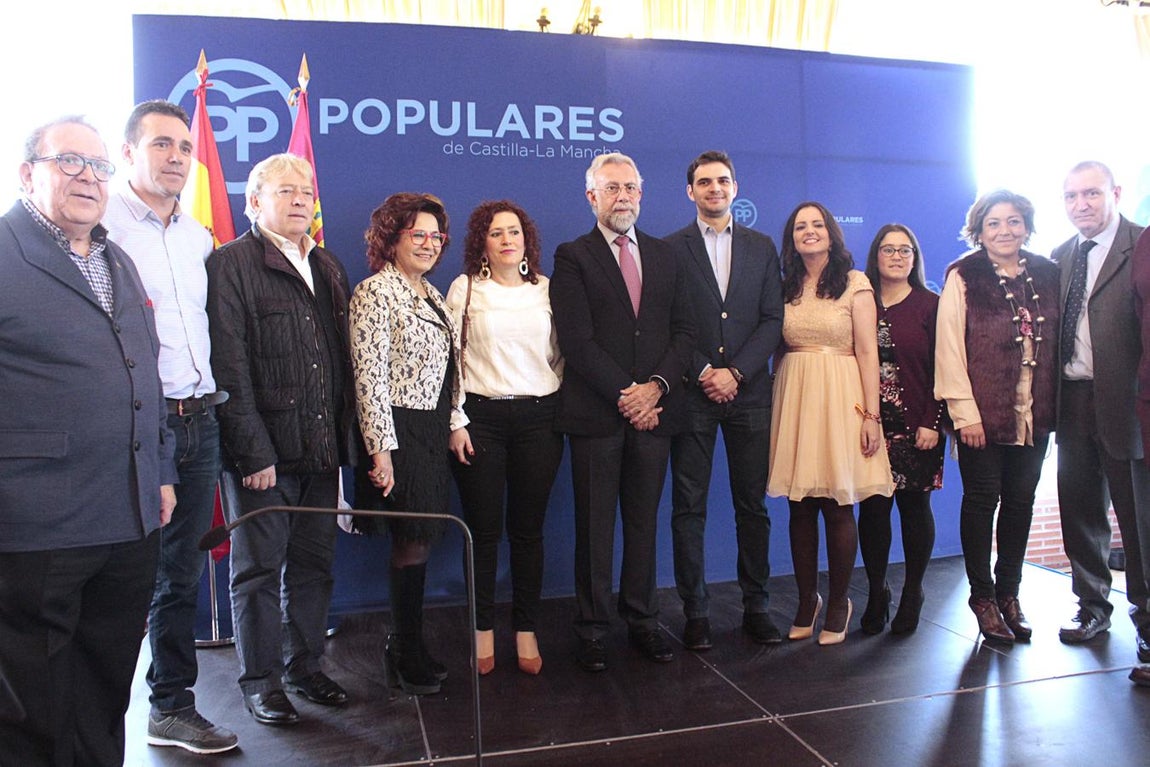 Jaime Ramos, alcalde de Talalavera, con sus compañeros. 